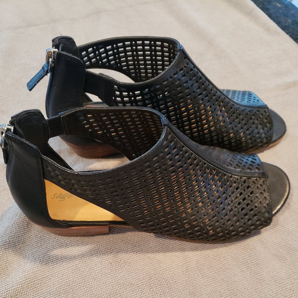 Sage + Simple Leather Sandals - Rylee - Picture 3 of 7